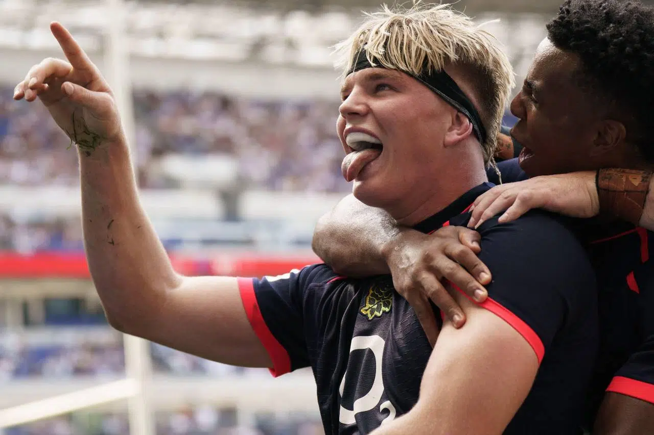 Henry Pollock célèbre le dixième essai lors du match Fidji Angleterre 11 juillet 2026